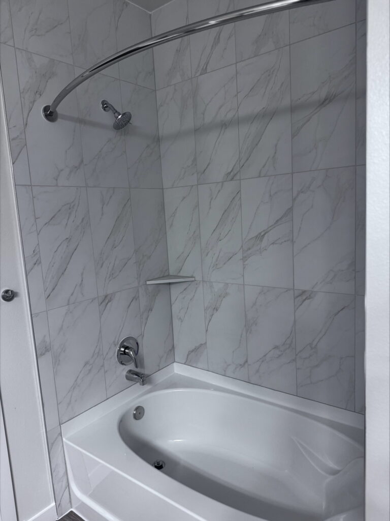 THUNDER ROCK UNIT TUB