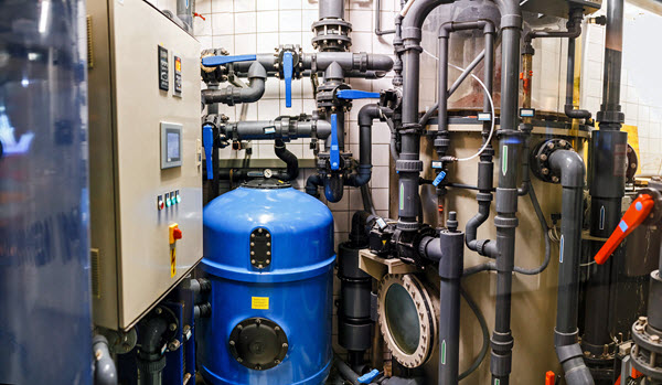 commercial-plumbing boiler
