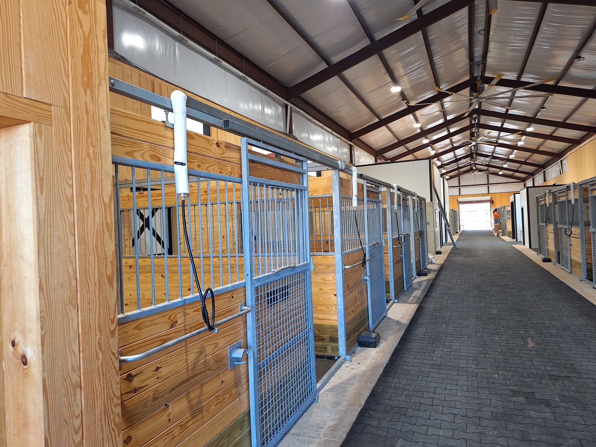 Horse Quarters Barn/Living Richmond, TX